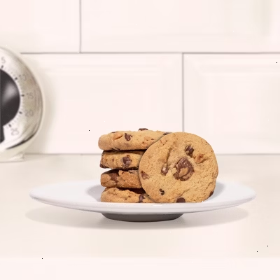 Chips Ahoy! Chewy Chocolate Chip Cookies With Reese's Peanut Butter Cups - 9.5oz