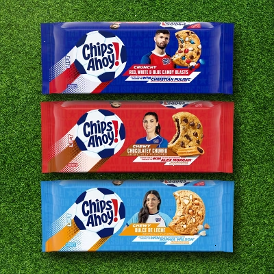 Chips Ahoy! Crunchy Red, White & Blue Candy Blasts Fudgy Chocolate Chip Cookies Limited Edition - 9.5oz